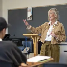 Moody professor Elizabeth Smith lecturing students in the classroom 